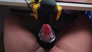 Sextoy The Handy #6 Cumshot